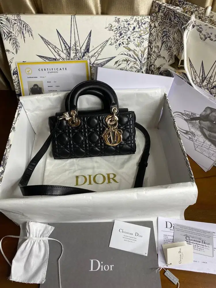 preloved rec 2022 small lady d-joy Black bag authentic