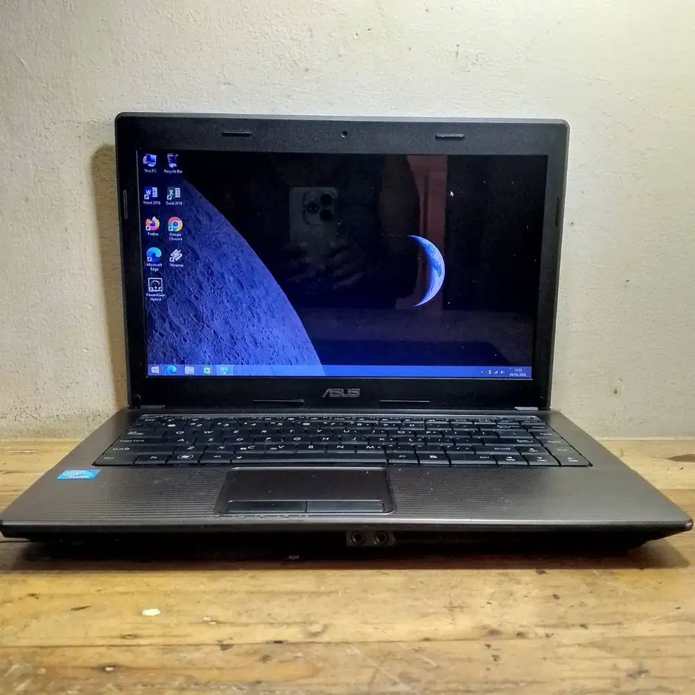 Asus core i5-2430M Ram 4 GB HDD 320 GB siap pakai