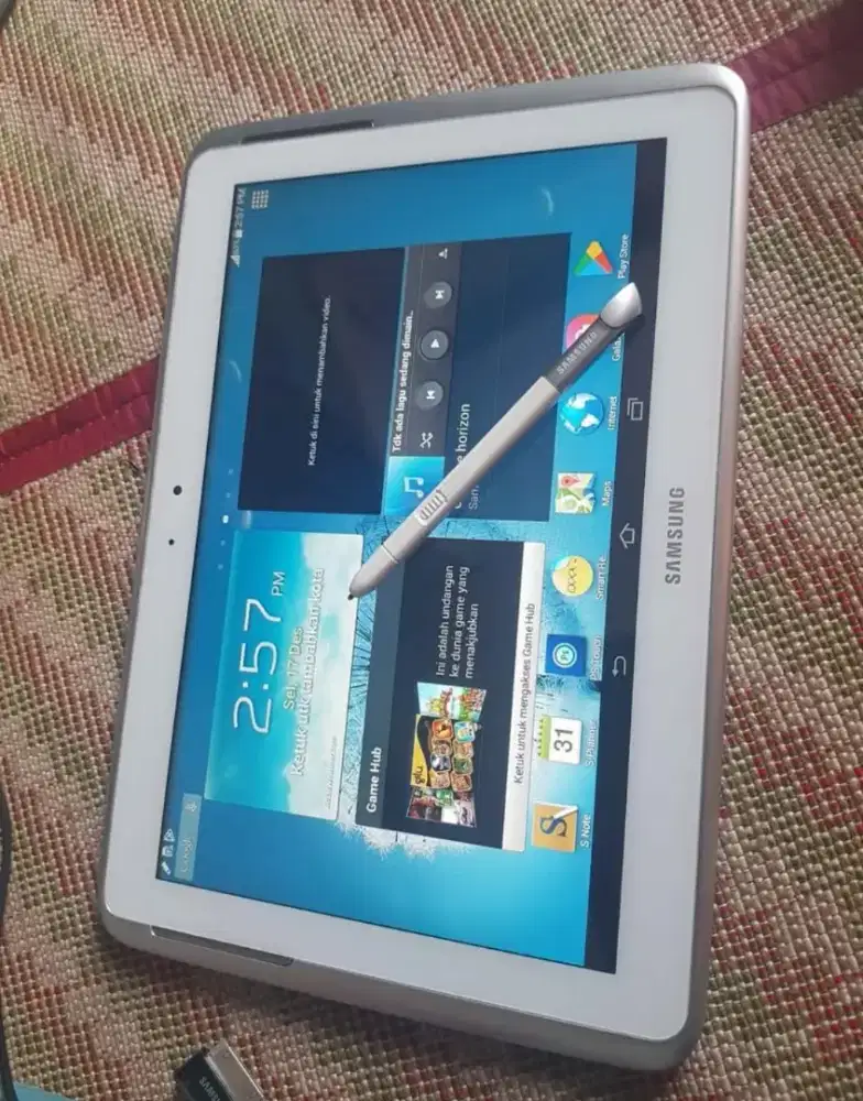 Samsung tab note layar 10in versi android 11.bisa buat youtobe wa. Dll