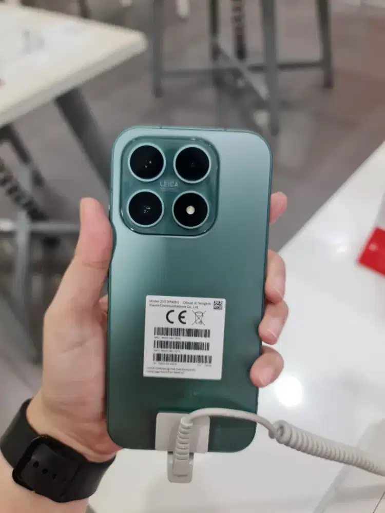 Xiaomi 17 garansi resmi bisa kredit