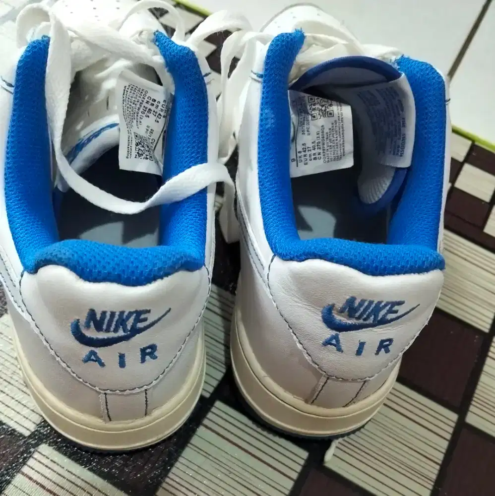 sepatu pria nike
