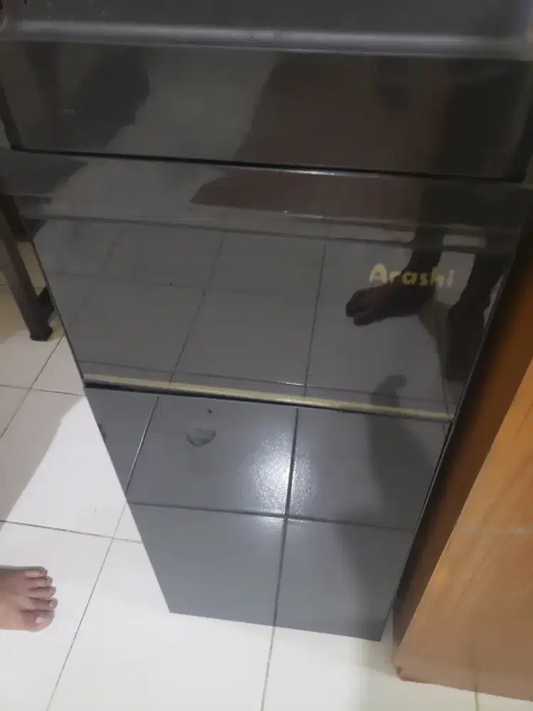 Dispenser arashi