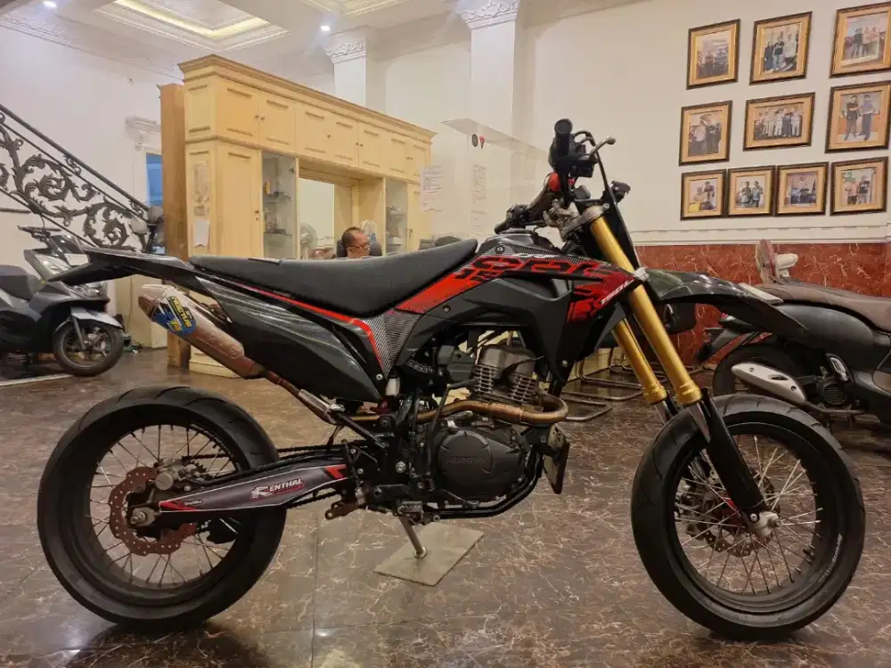HUB CE KOM DP 3 JT CRF 150 2024 MOTOR GRES KAYA BARU KM RENDAH