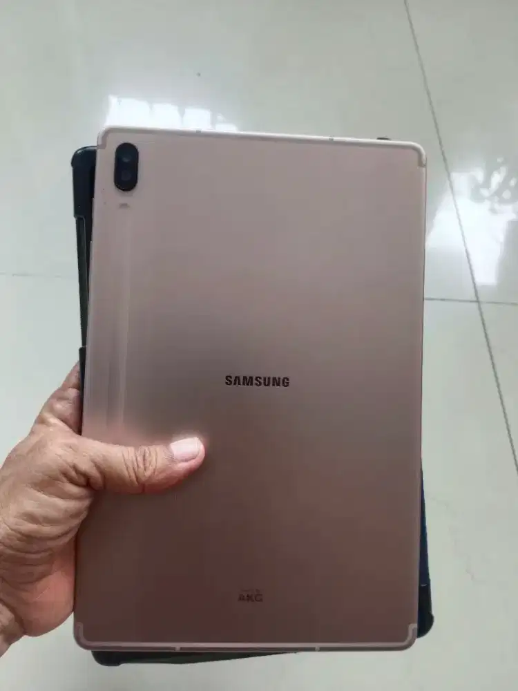 Samsung Tab S6 ram 6/128 4G
+ stylus (pena)