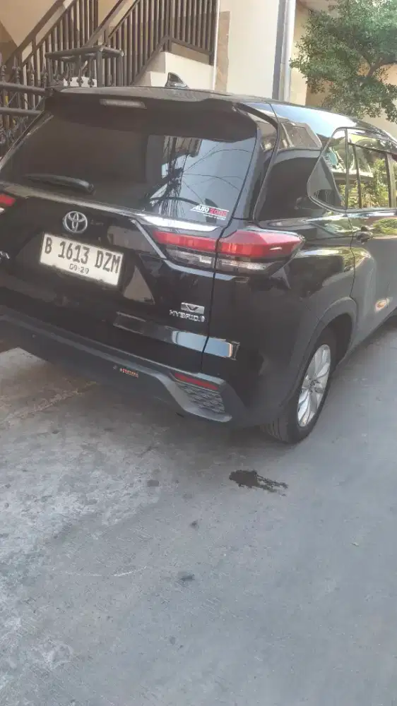Toyota Zenix hybrid v 2024