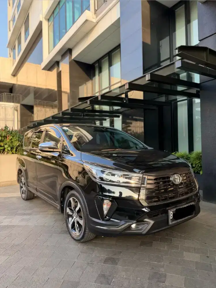 INNOVA VENTURER 2022