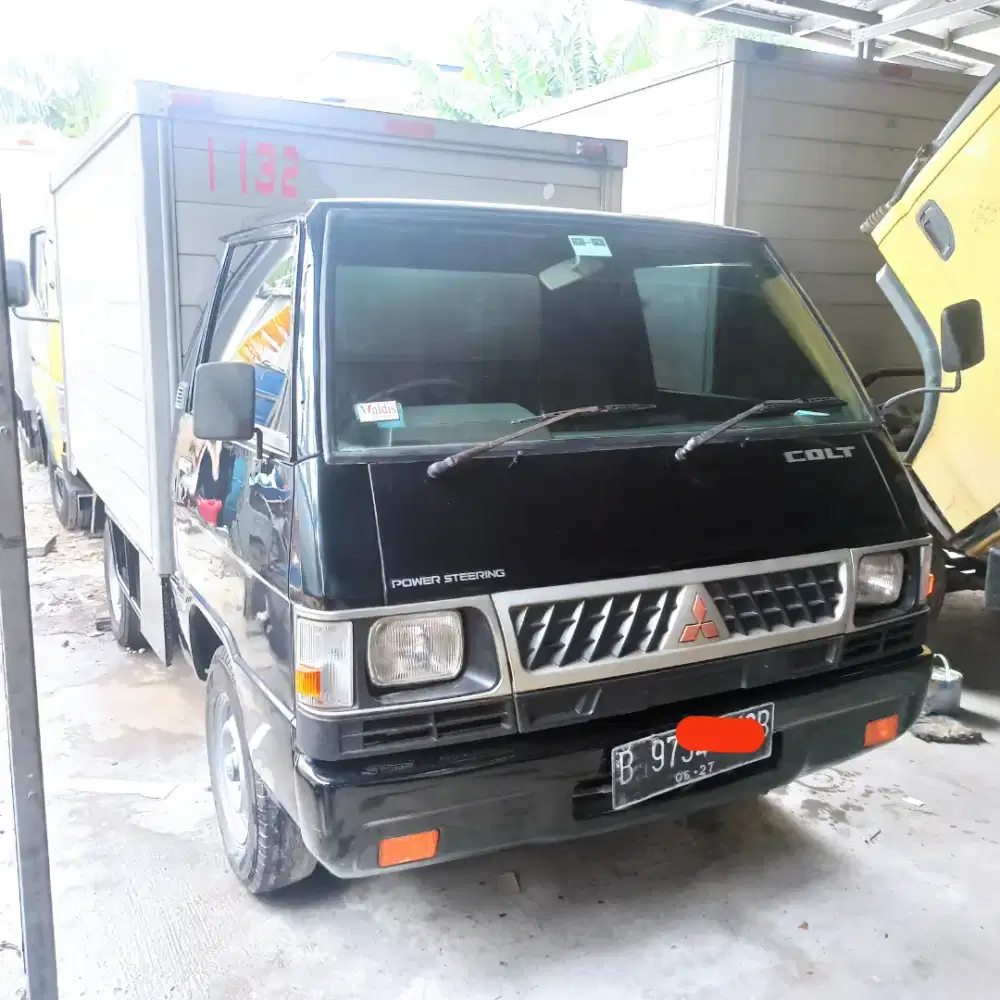 Mitsubishi L300 box th 2017 siap pake