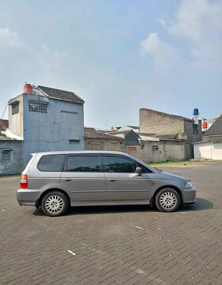 Honda Odyssey 2001 Bensin