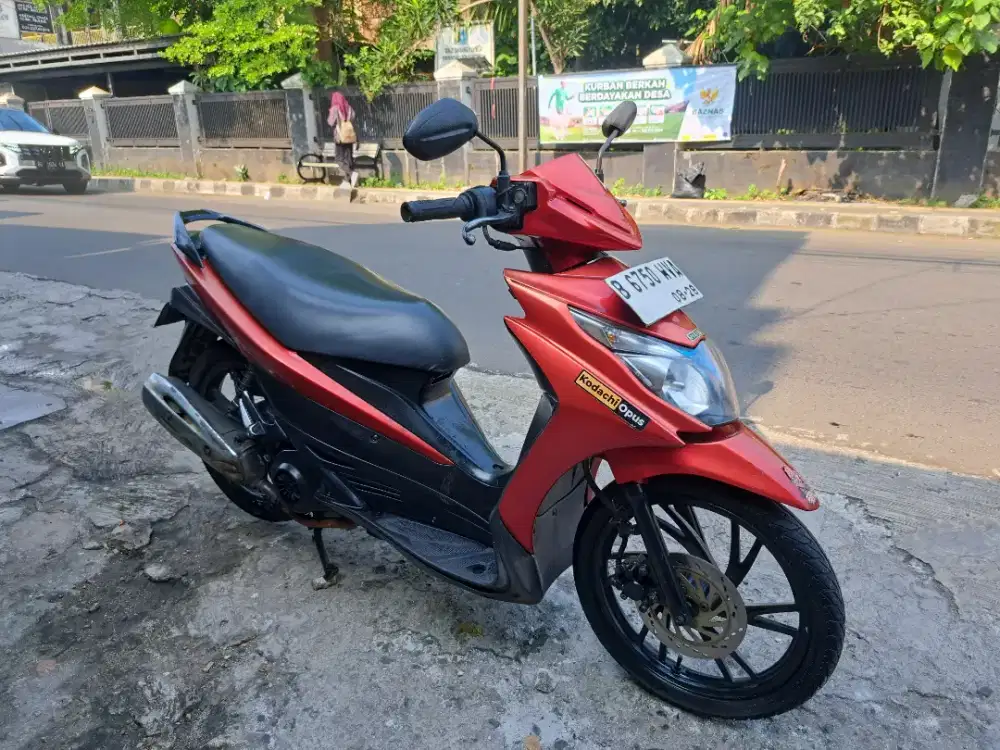 Suzuki hayate 22011