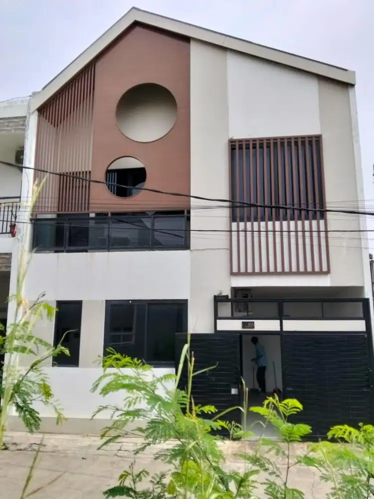 DIJUAL RUMAH MURAH LOKASI STRATEGIS
