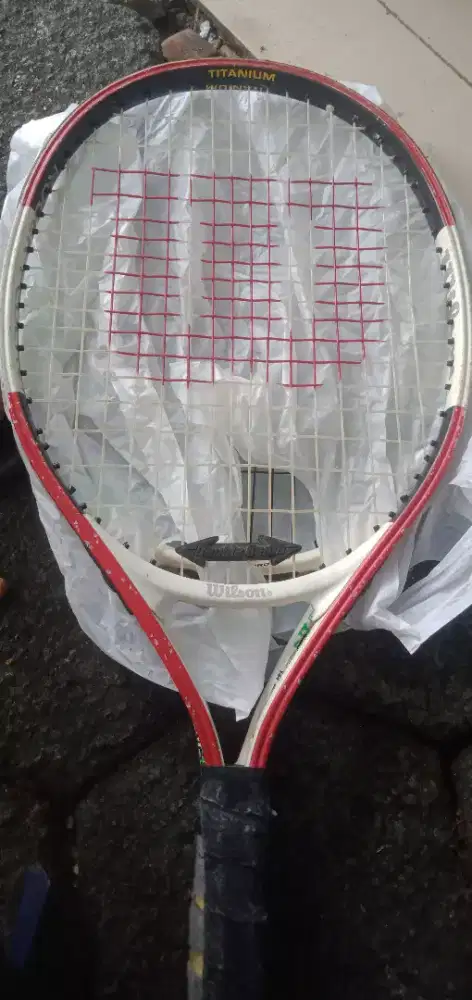 Raket tenis wilson