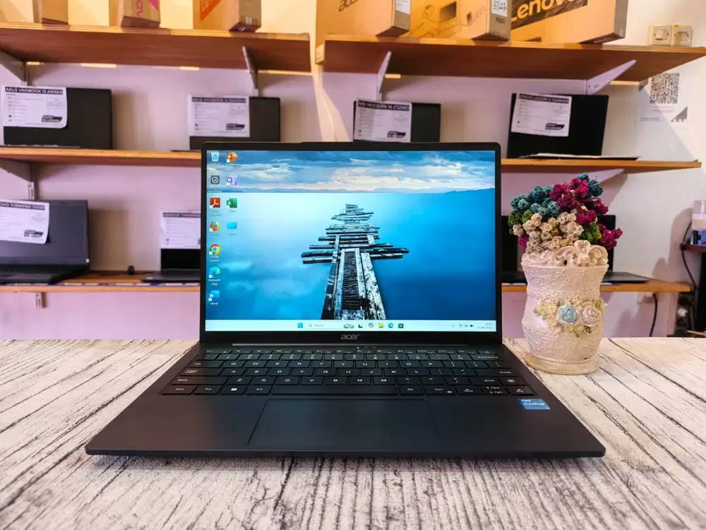Laptop ACER LITE 14 AL14-14M Intel Core i3-1215U Ram 8GB