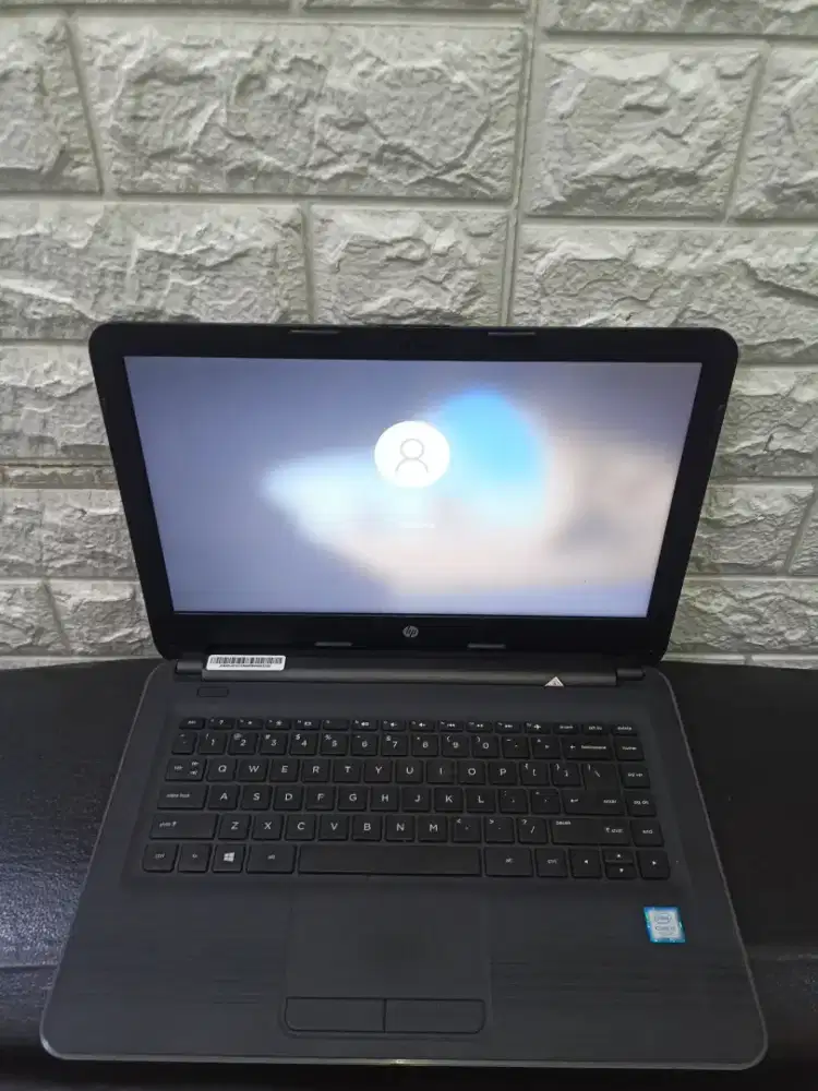 Jual hp 240 G5 i5 8gb