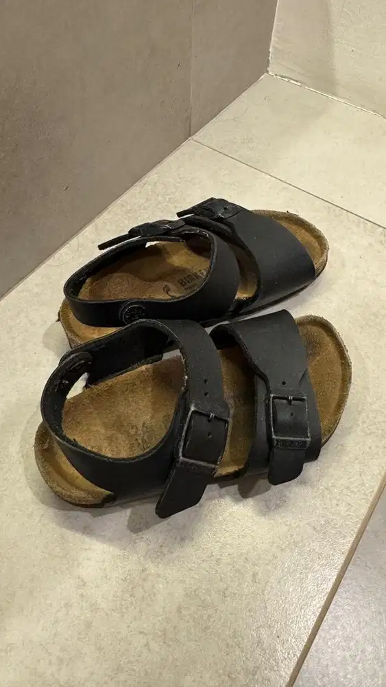 Preloved sendal anak Birkenstock Ori 26