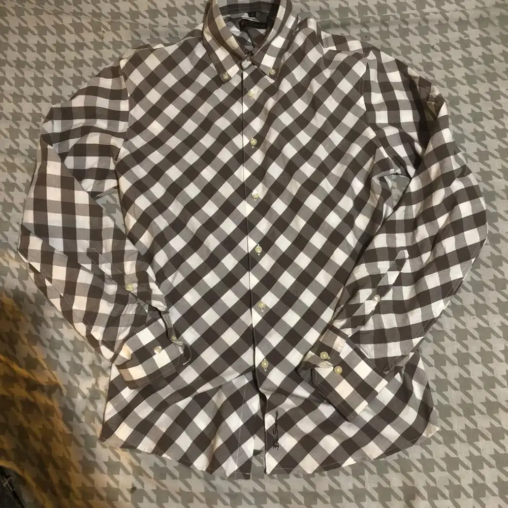 Kemeja Ben Sherman