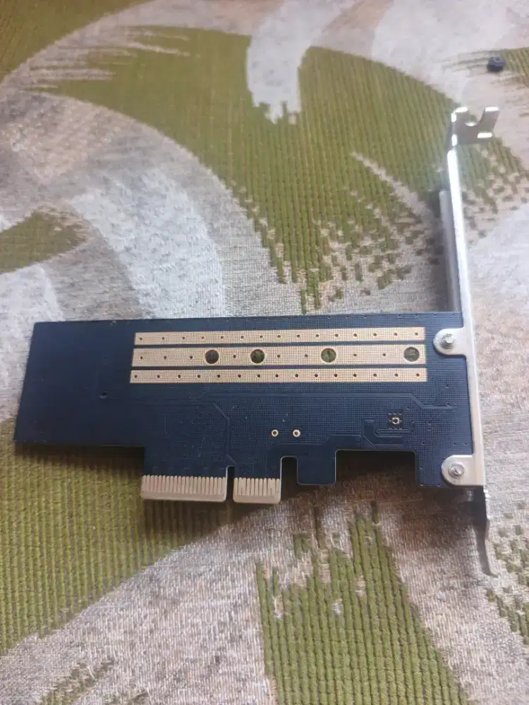 SSD M2 256 GB MERK SANDISK + ADAPTOR