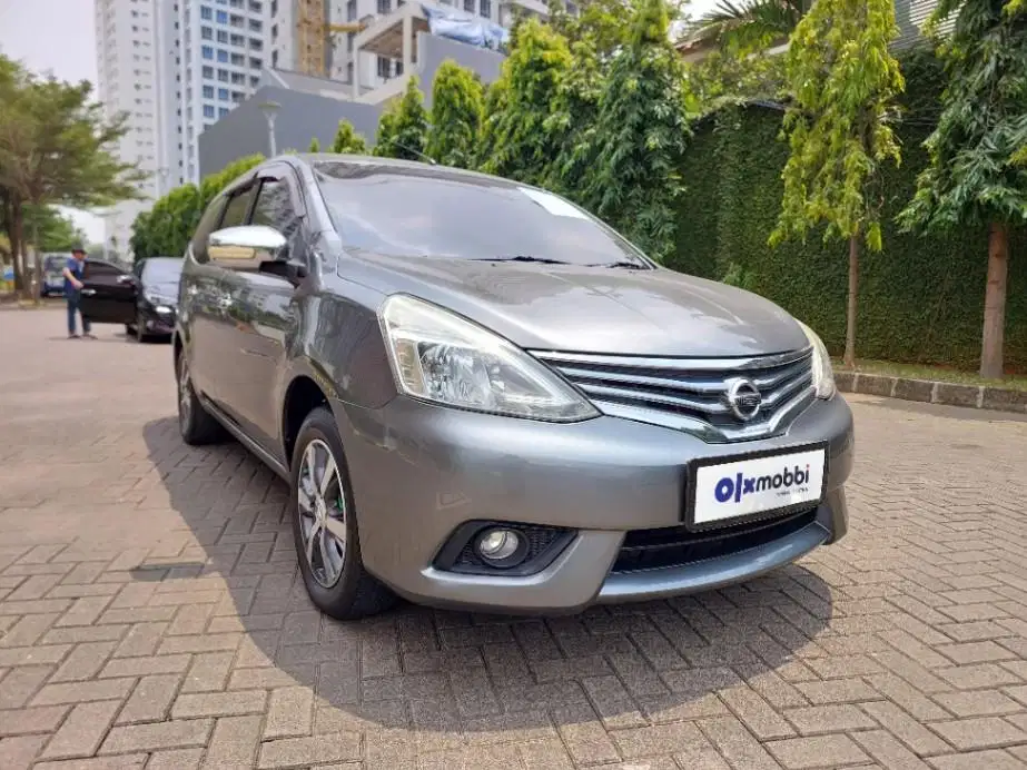 DP Murah Nissan Grand livina 1.5 XV Bensin-AT 2016 CTKQB