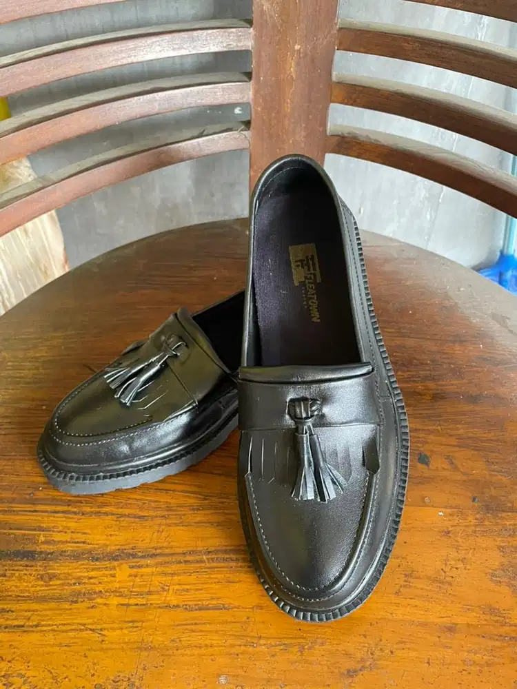 Sepatu kulit formal size 41