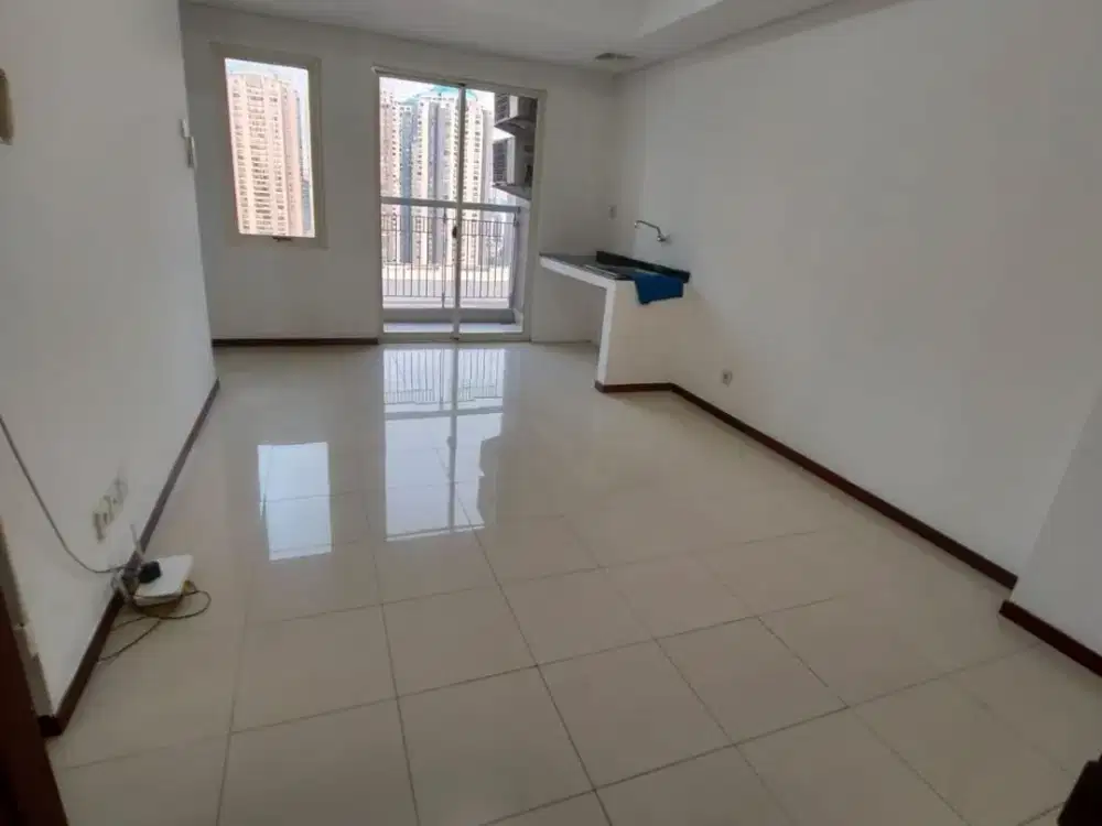 2BR+1 Unfurnished Apartemen Royal Mediterania Garden Residences - Mall Central Park