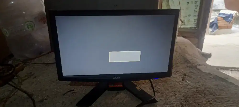 Monitor Acer X163WL