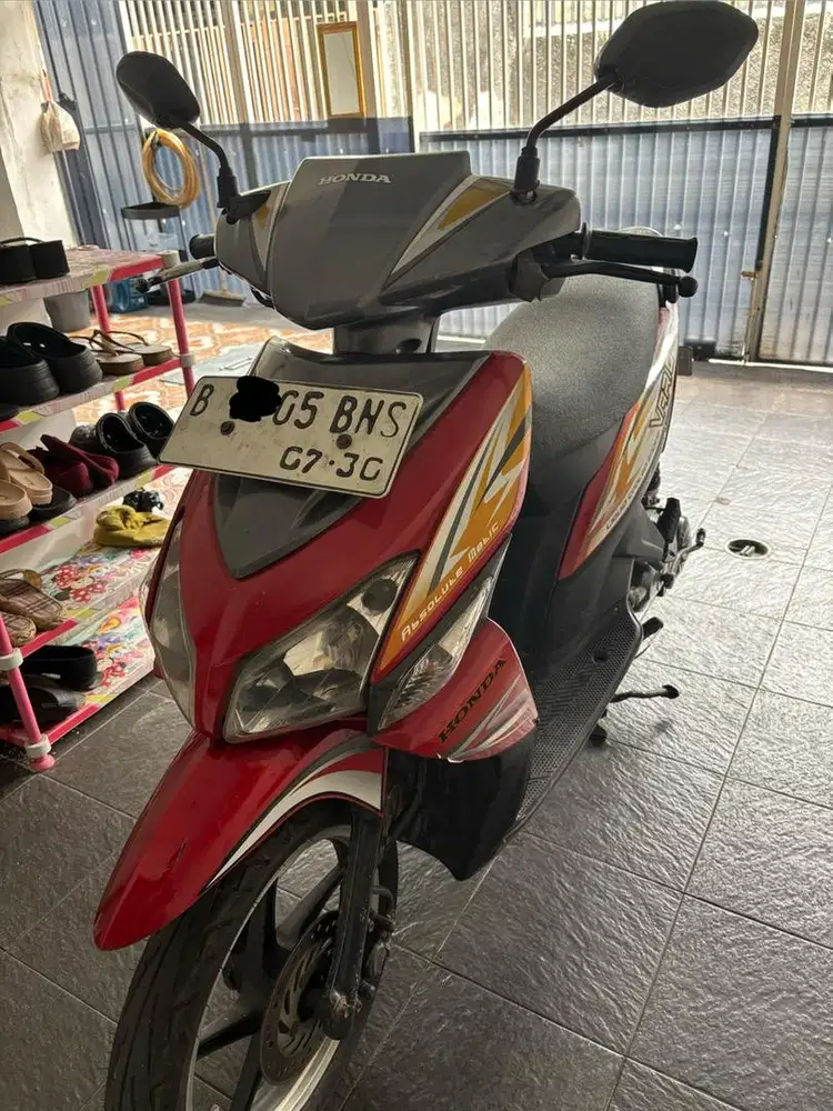 Dijual motor pemakaian pribadi/ Pajak On