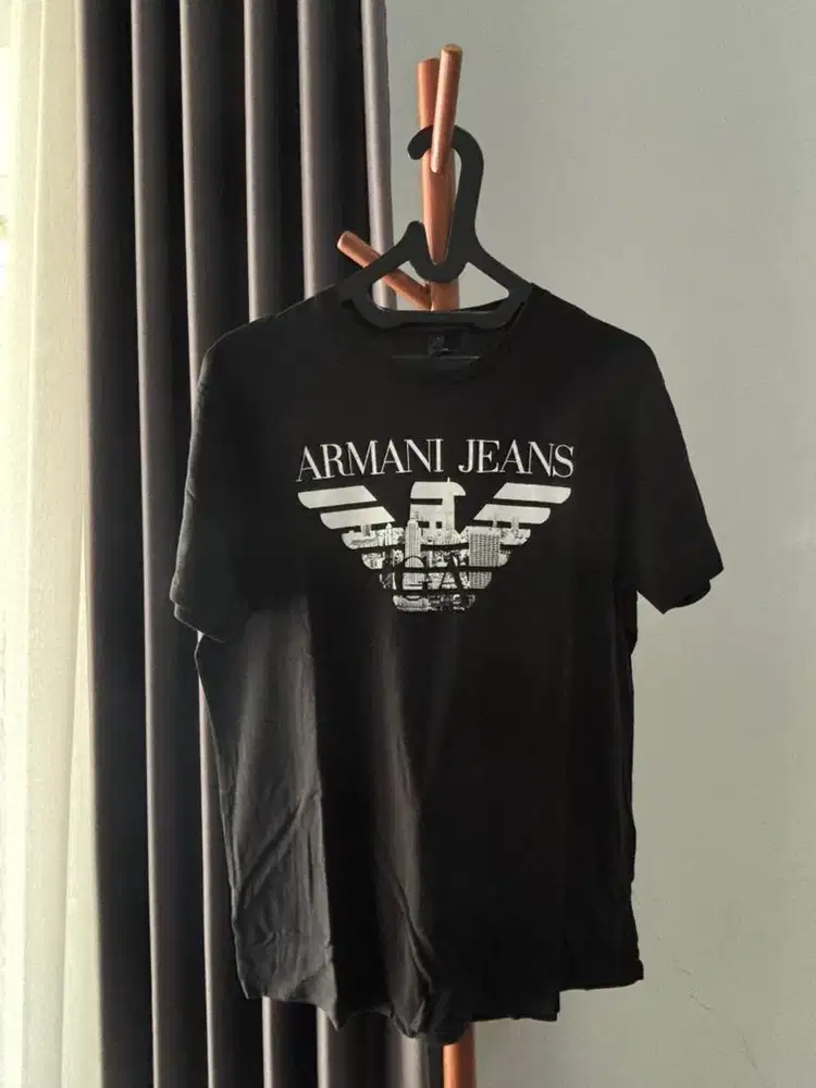 Kaos branded Armani pria hitam original