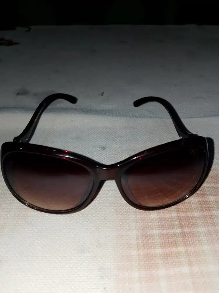 Kaca mata D&G dan oakley