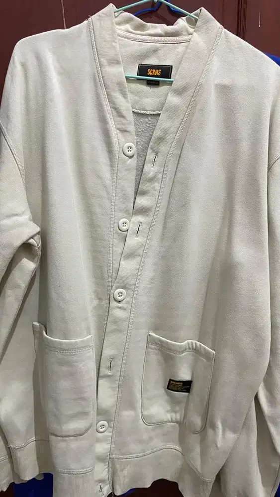Jaket sweater casual SCREAMOUS cream