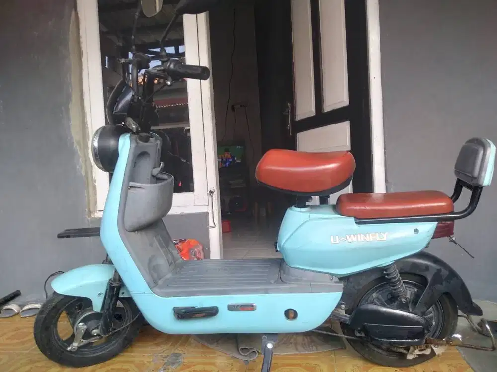 Sepeda uwinfly bekas