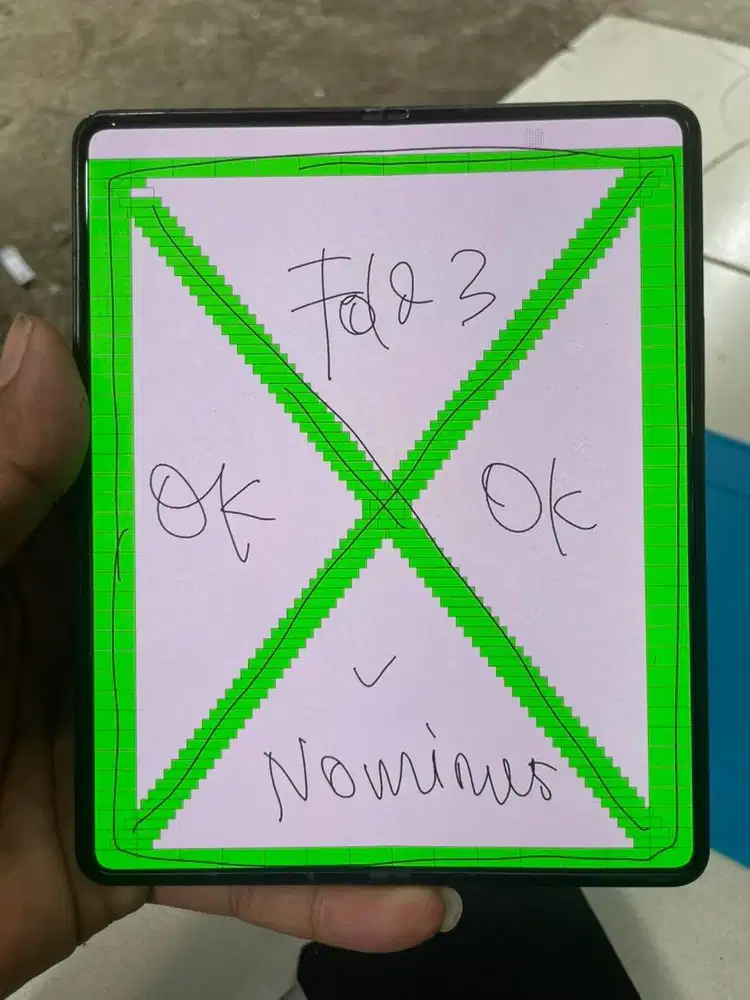 LCD Dalam Samsung Fold 3 normal nominus