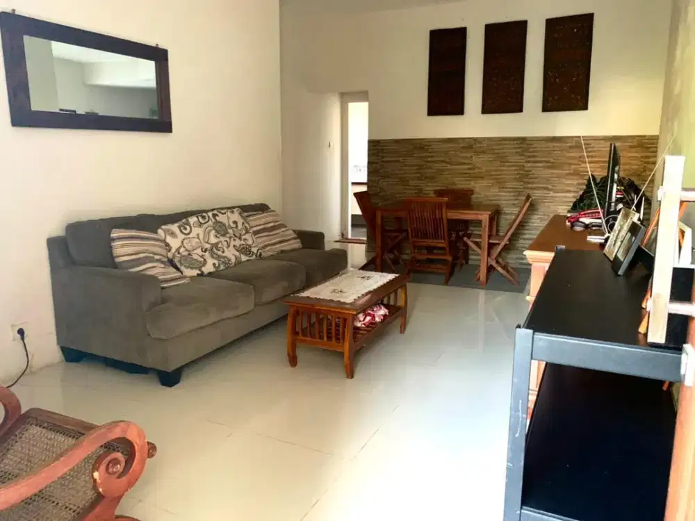 Dijual Cepat !! Villa 4 Bedrooms Lokasi di Perumahan Balangan Pratama