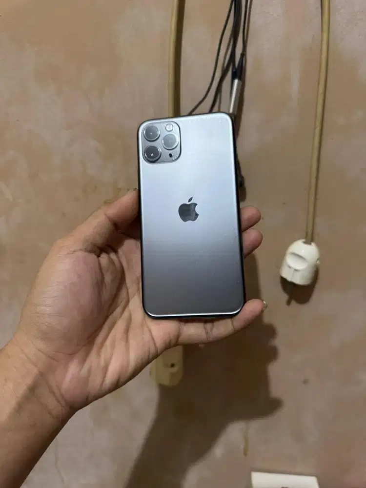 iphone 11 pro 256 Space Grey