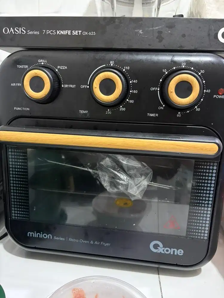Dijual oven + air fryer  merk Oxone OX276 retro mini