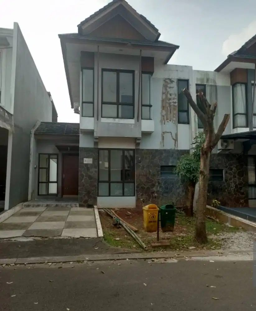 Disewakan Rumah 3+1 Kamar Tidur, 2 Kamar Mandi di Avanni, Nitaya, BSD