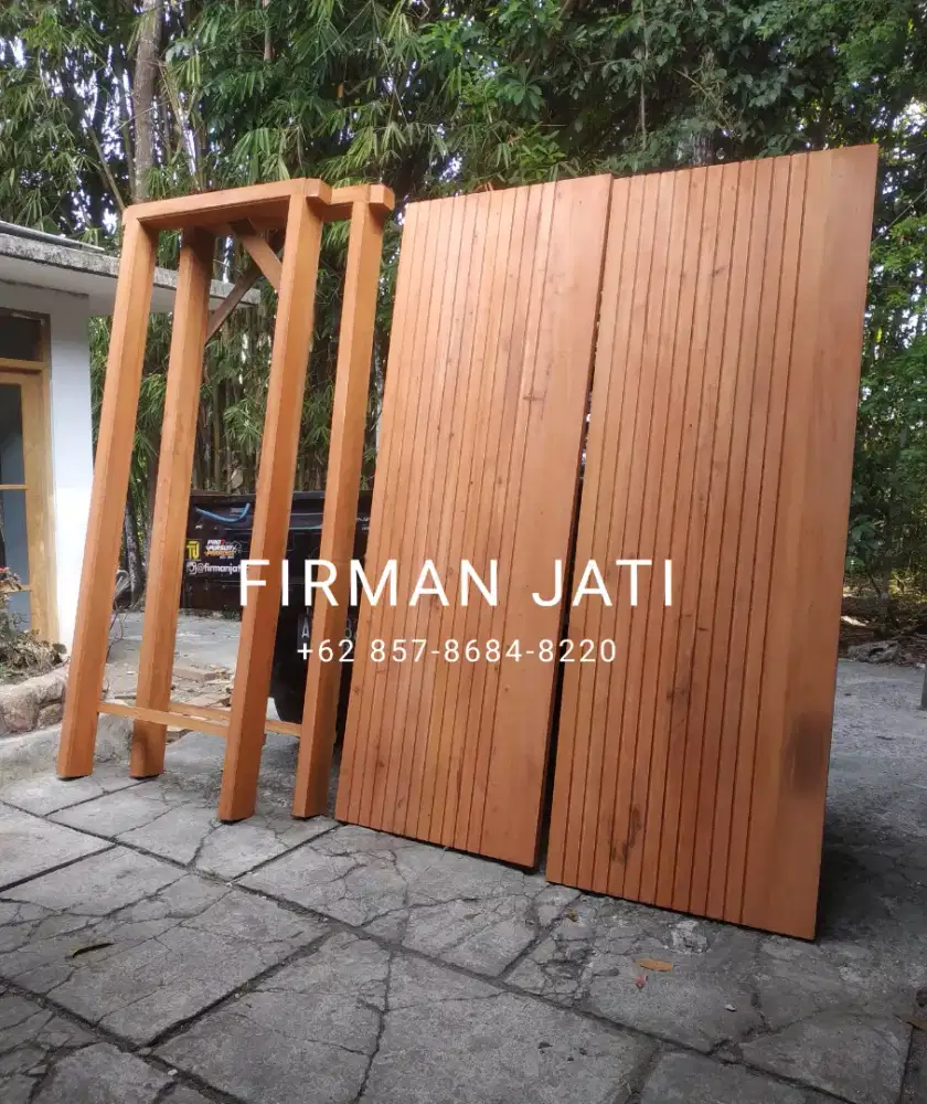 Kusen dan daun pintu per set model garis garis solid