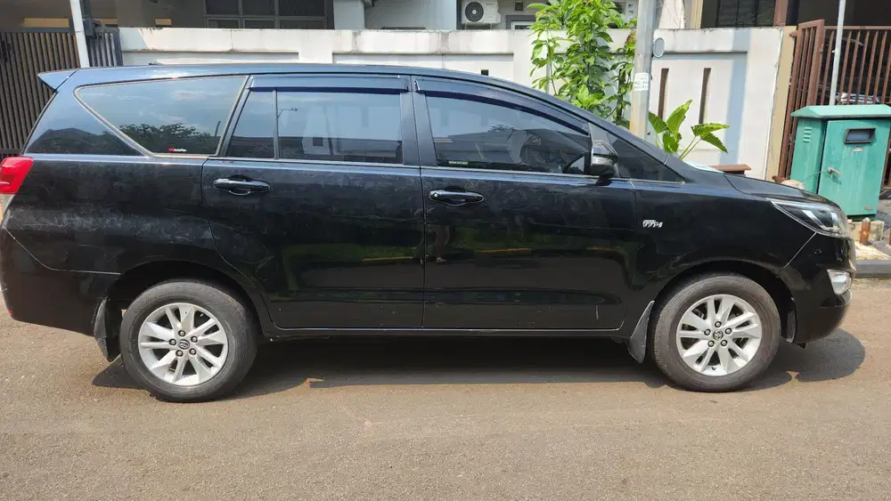 Toyota Kijang Innova 2017 Bensin