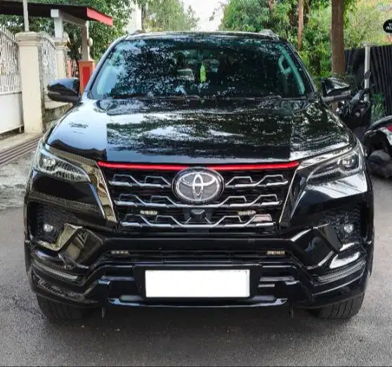 DIJUAL FORTUNER VRZ 4x2 A/T DISEL Mulus