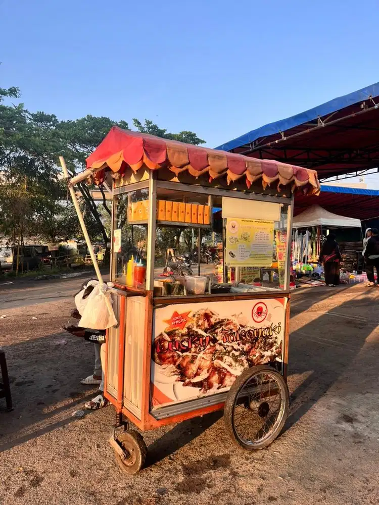 Lowongan Kerja Pedagang Keliling Lucky Takoyaki