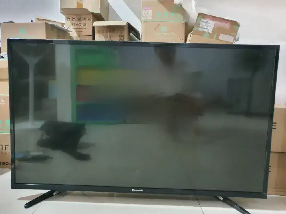 TV LED PANASONIC 43 INCH TELEVISI
