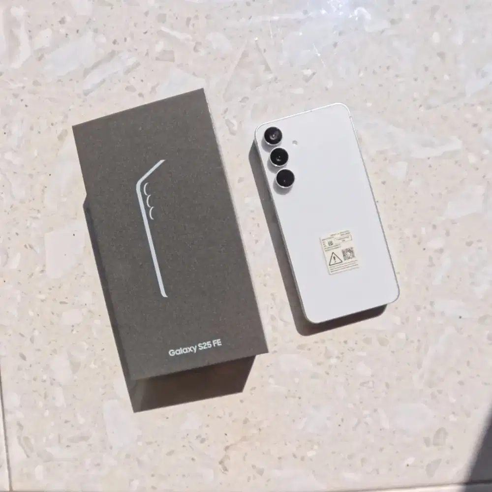Samsung S25FE 8/256 White Garansi SEIN ON