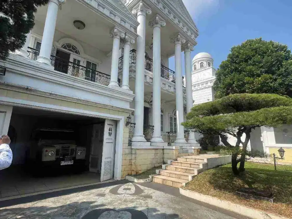 DiJual cepat Rumah di Bulevard utama