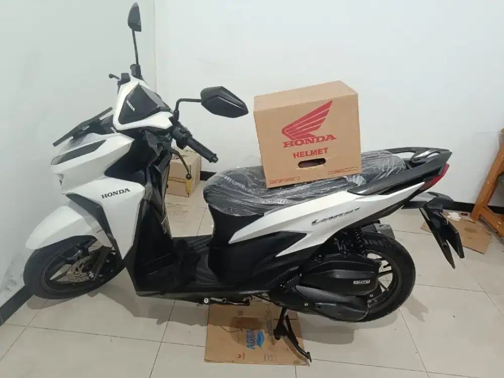 Honda Vario 125 new LED 2022 siap jalan no minus