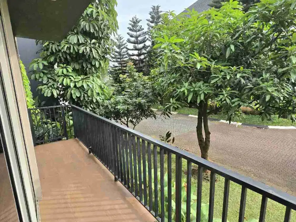 Dijual Hoek siap huni dalam cluster di Sektor 7 Bintaro