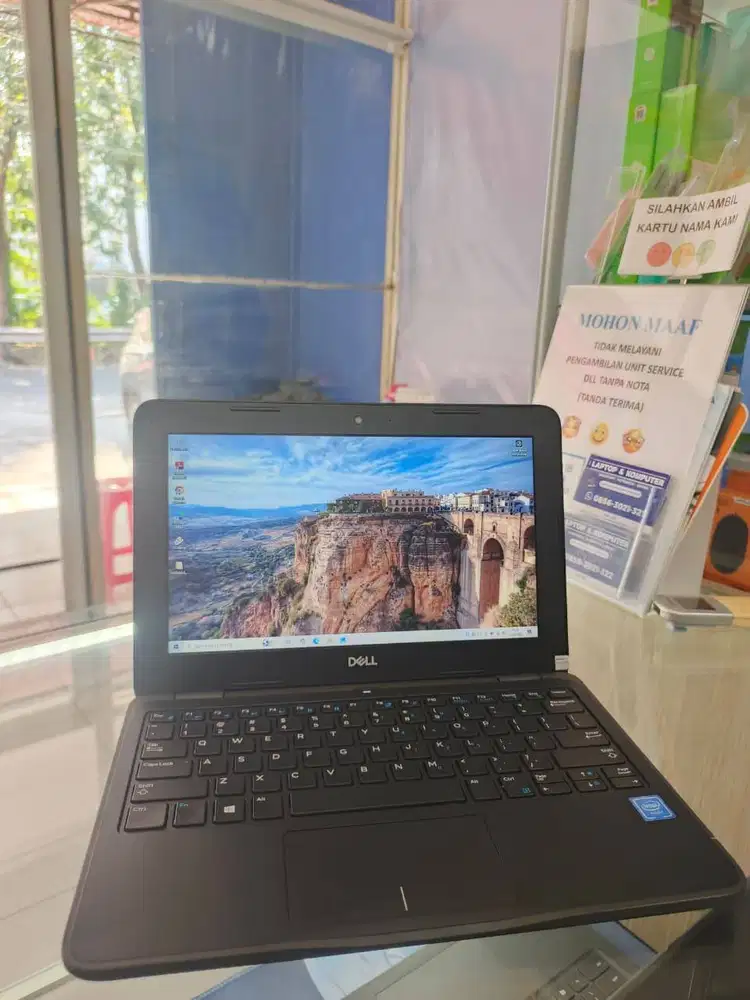 Laptop ex Pameran Barang ex Display