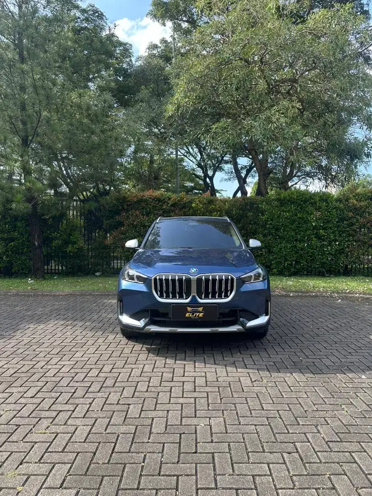 BMW X1 sDrive xLine 2024 Portimao Blue BRi BSi 2029