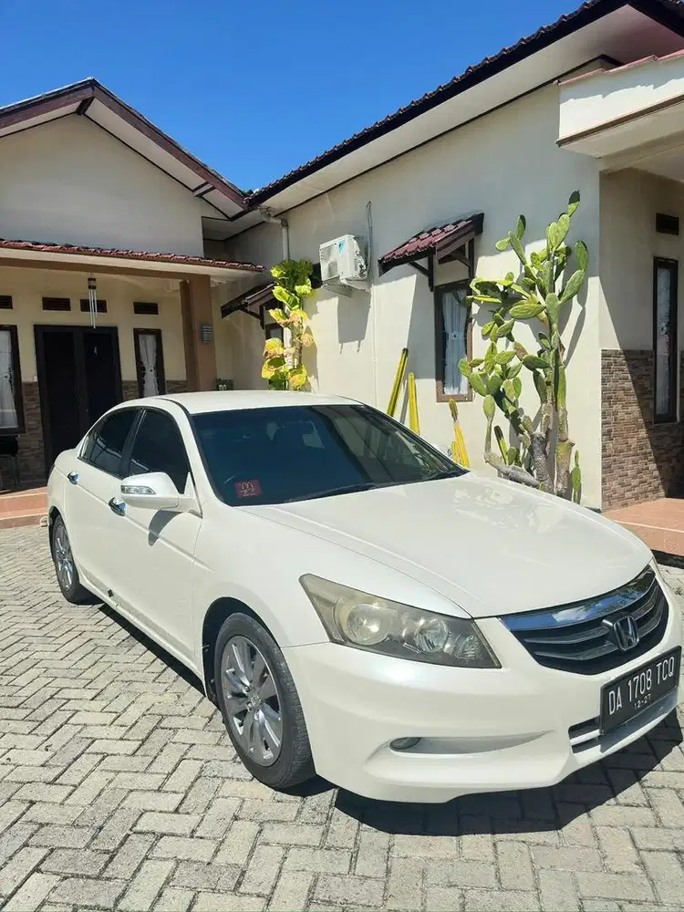Honda Accord 2.4 VTi-L AT 2012