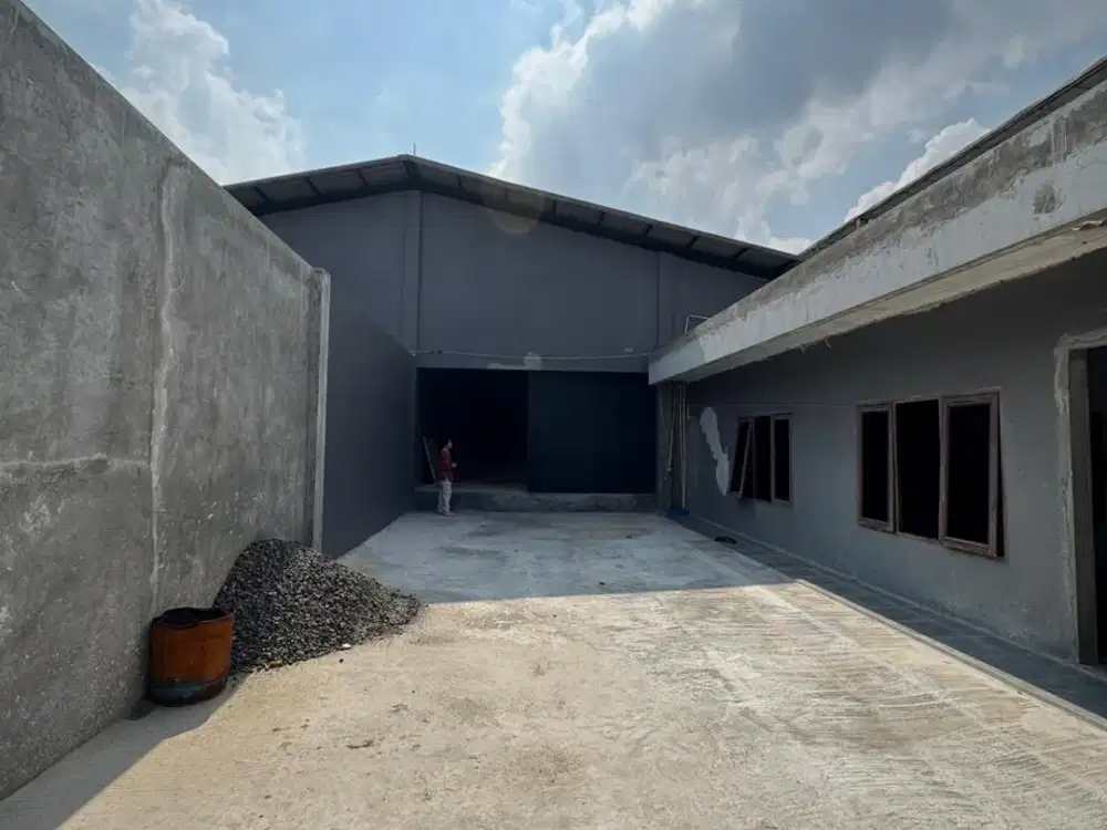 DISEWAKAN Gudang Brand New di komplek Pergudangan Kav DPR Cipondoh Tangerang