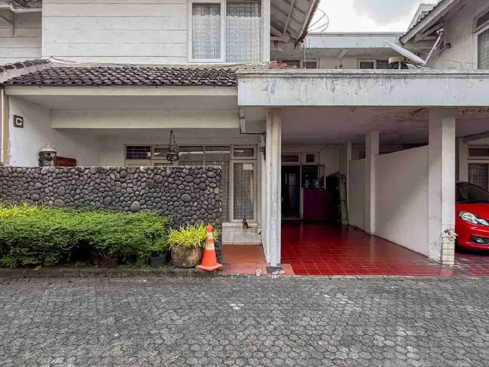 Komplek 4 Rumah Di Kawasan Elite Kemang Jaksel
