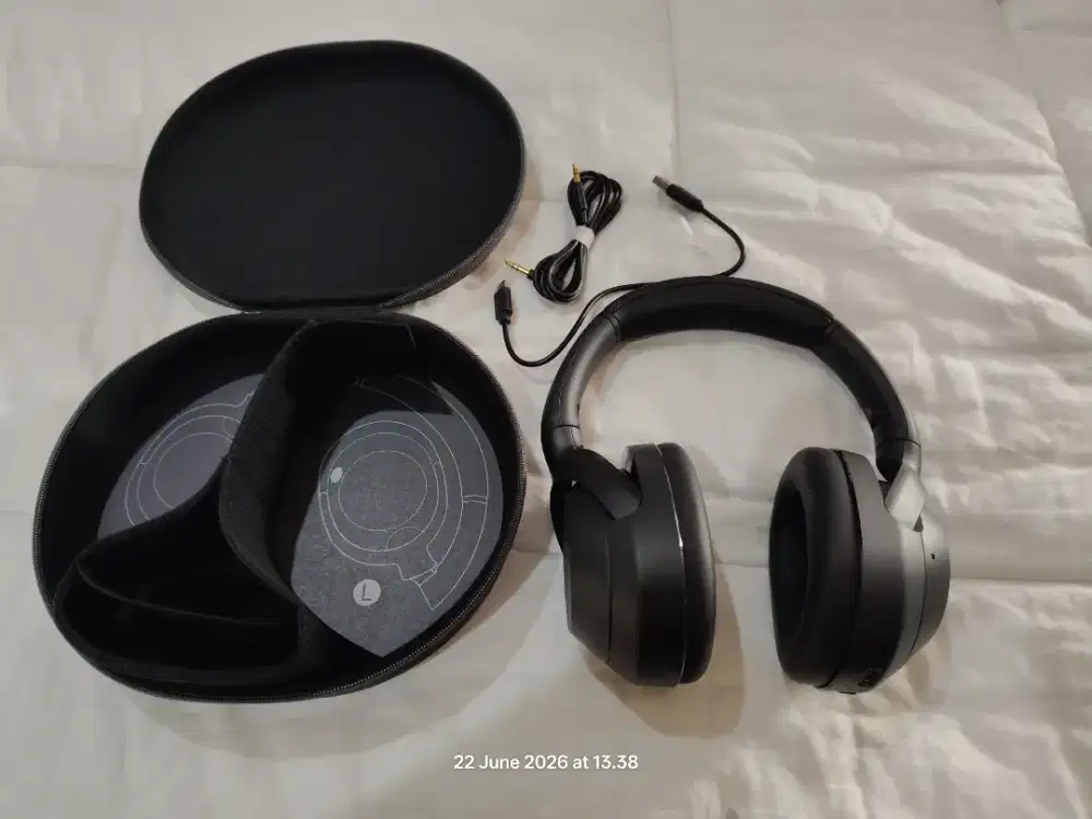 SONY ULT WEAR LIKE NEW JARANG PAKAI