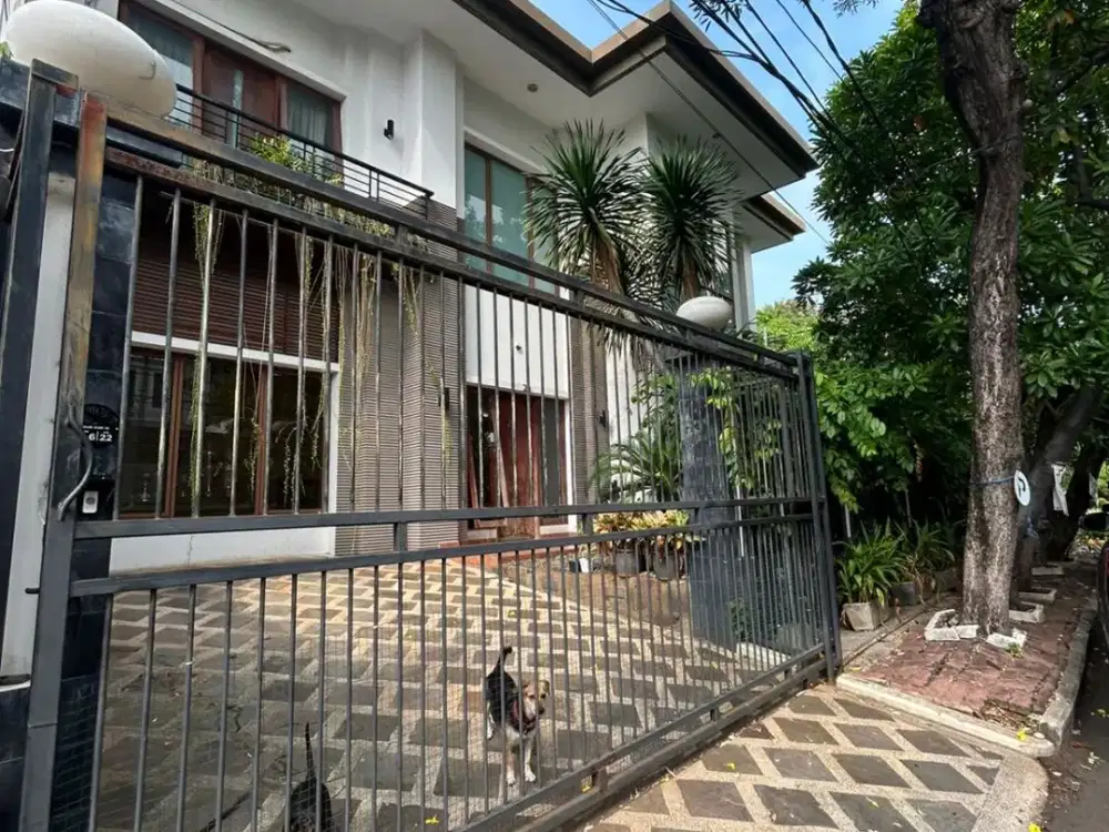 Dijual Rumah Mewah Hook , Asri Siap Huni Kelapa Gading